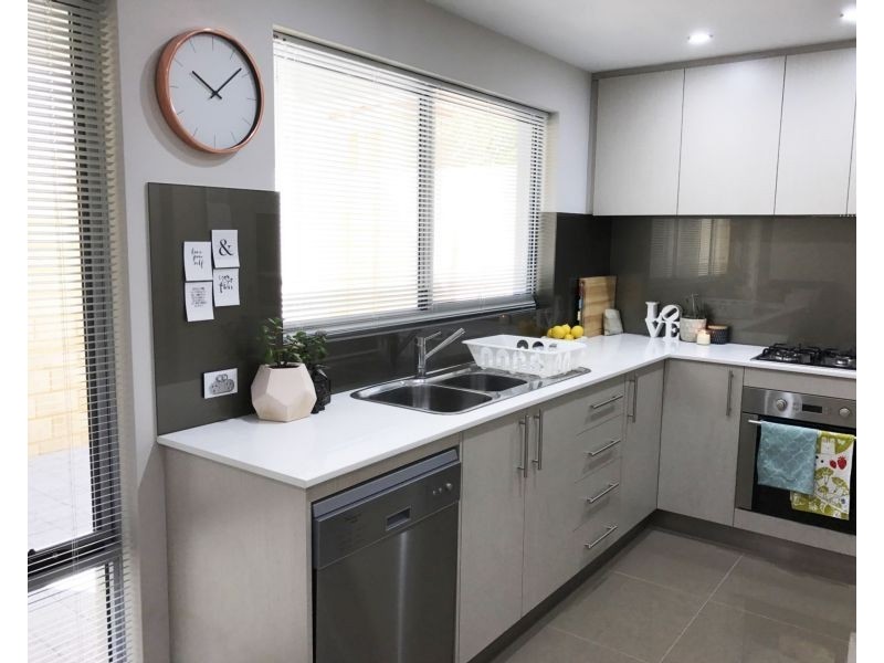 3/18 St Albans Road, Nollamara WA 6061