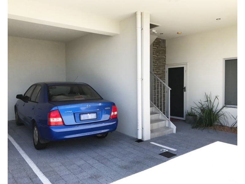 3/18 St Albans Road, Nollamara WA 6061