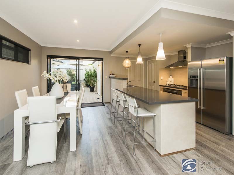 146A Cobb Street, Doubleview WA 6018