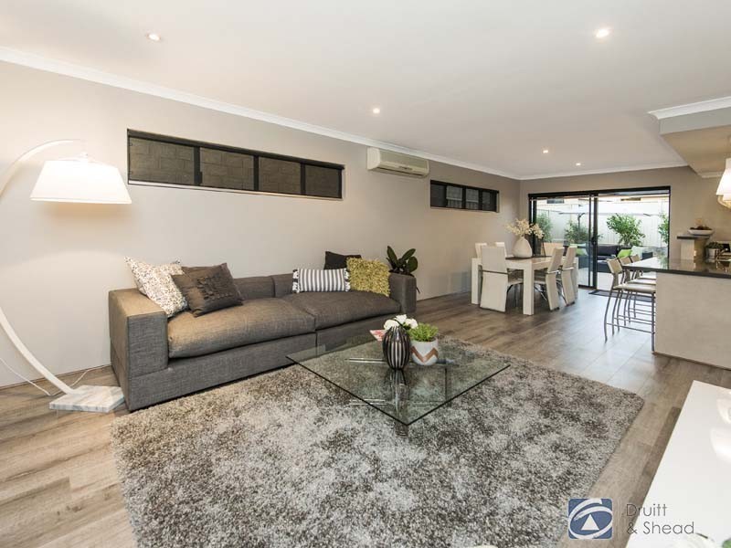 146A Cobb Street, Doubleview WA 6018