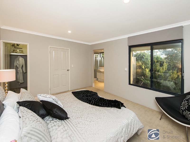 146A Cobb Street, Doubleview WA 6018