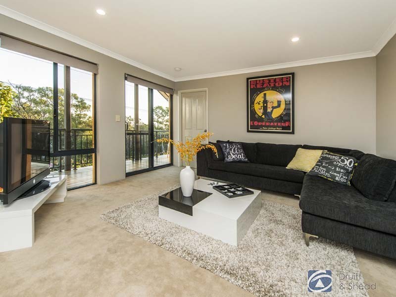 146A Cobb Street, Doubleview WA 6018