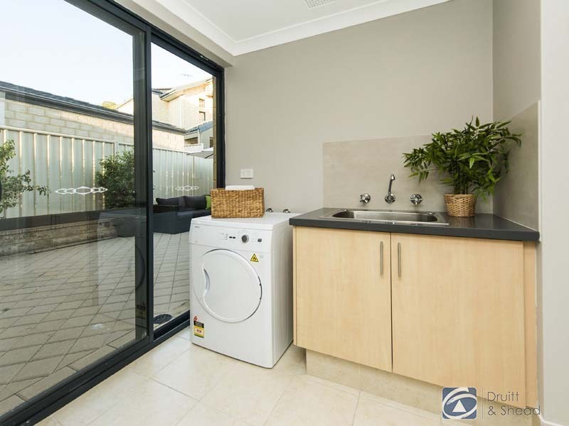 146A Cobb Street, Doubleview WA 6018