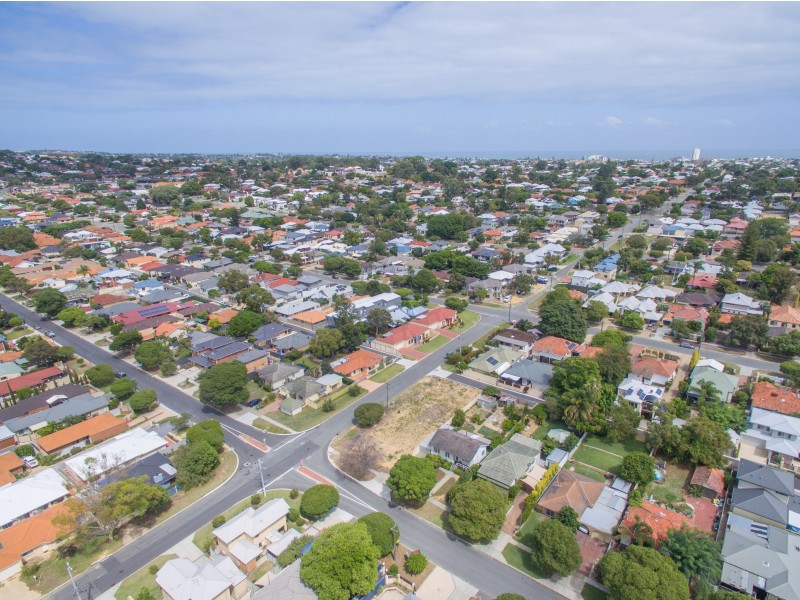 187 Ravenscar Street, Doubleview WA 6018