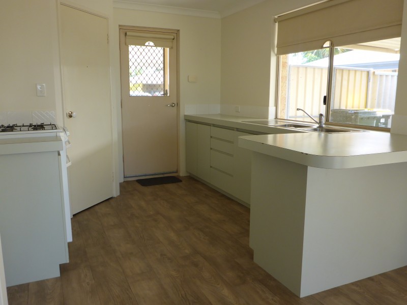 74 St Barnabas Boulevard, Quinns Rocks WA 6030