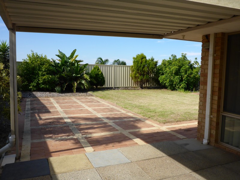 74 St Barnabas Boulevard, Quinns Rocks WA 6030