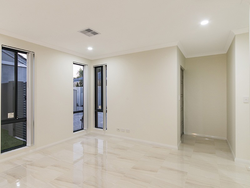 21A Jackson Avenue, Karrinyup WA 6018