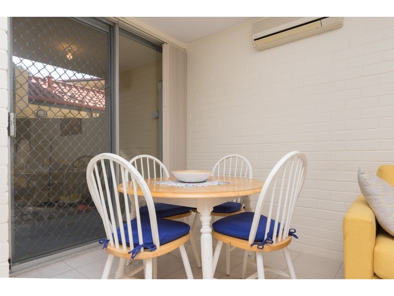 W4/24 Pearson Street, Churchlands WA 6018