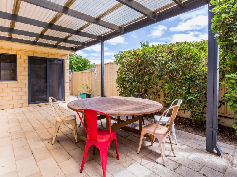 108B Huntriss Road, Karrinyup WA 6018