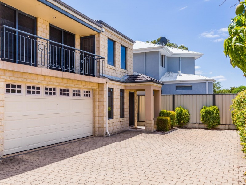 108B Huntriss Road, Karrinyup WA 6018