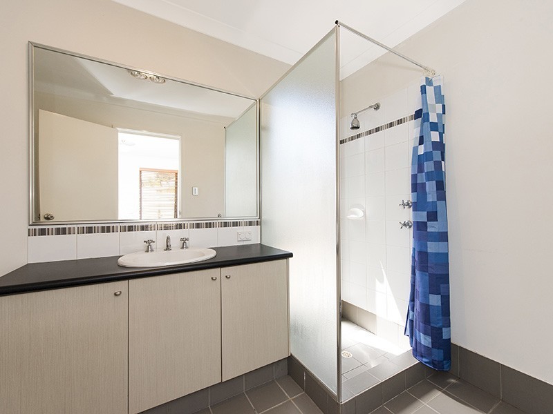 166A Ravenscar Street, Doubleview WA 6018