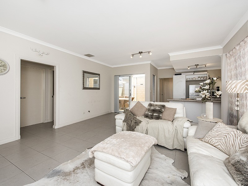 8A Donar Street, Innaloo WA 6018