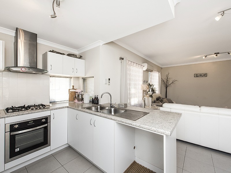 8A Donar Street, Innaloo WA 6018