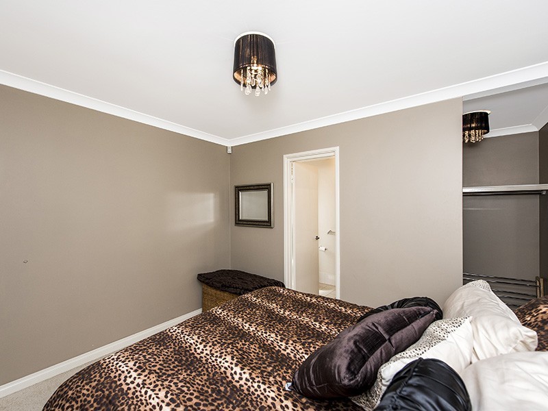 8A Donar Street, Innaloo WA 6018