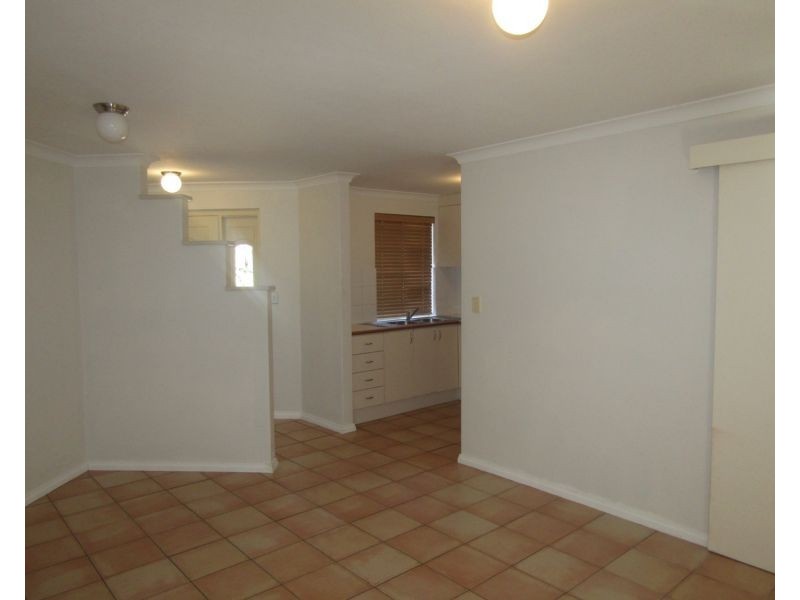 7/135 Alice Street, Doubleview WA 6018