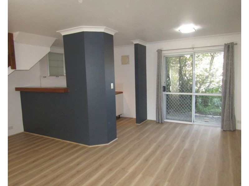 6/4 Waterway Court, Churchlands WA 6018