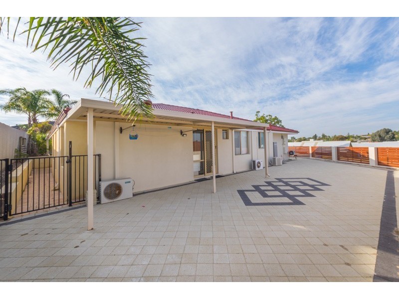 24 Malden Road, Kingsley WA 6026