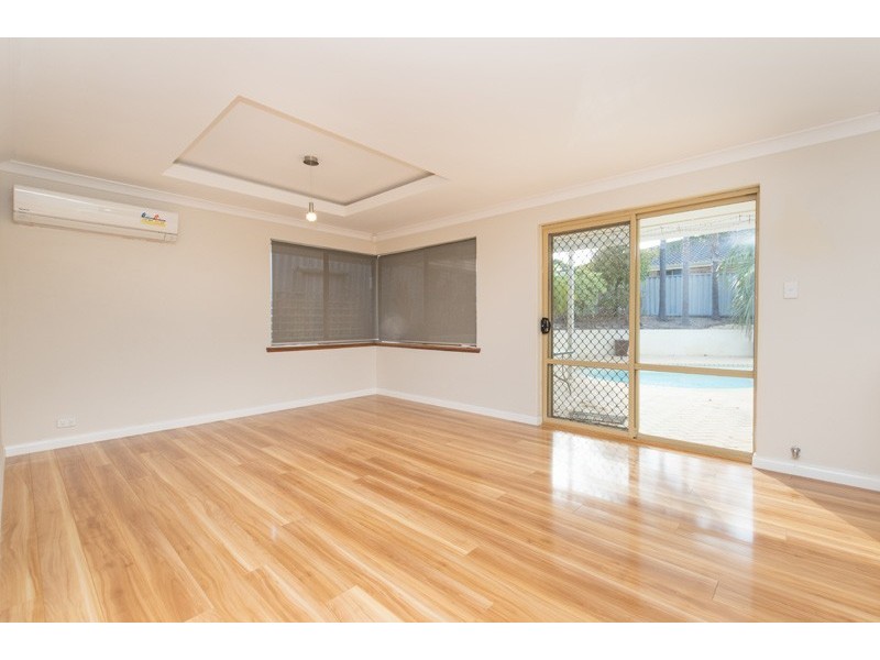 24 Malden Road, Kingsley WA 6026