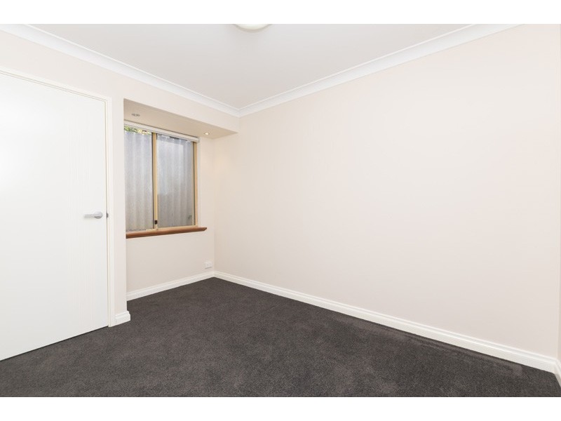 24 Malden Road, Kingsley WA 6026