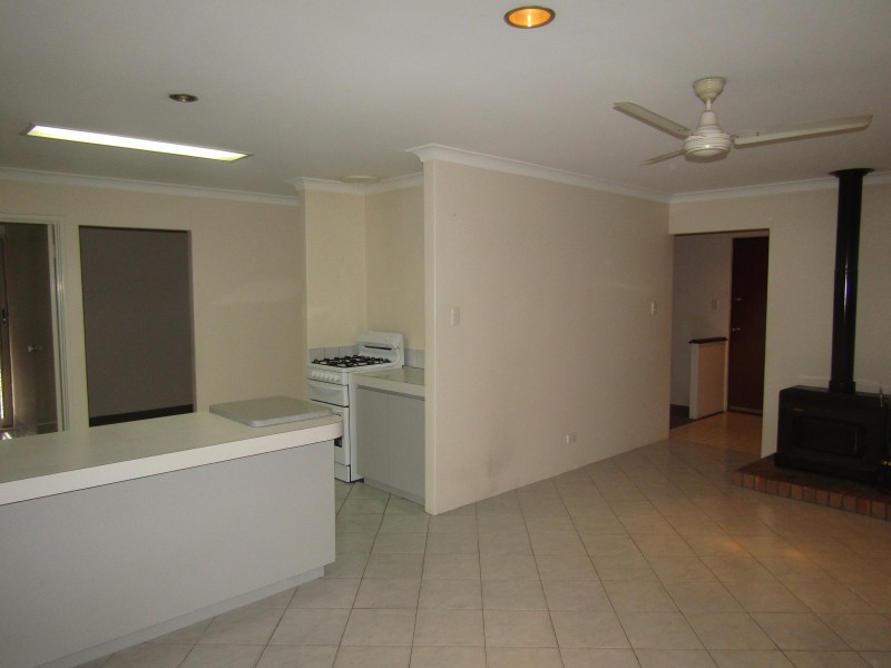 5 Chiverton Place, Beldon WA 6027