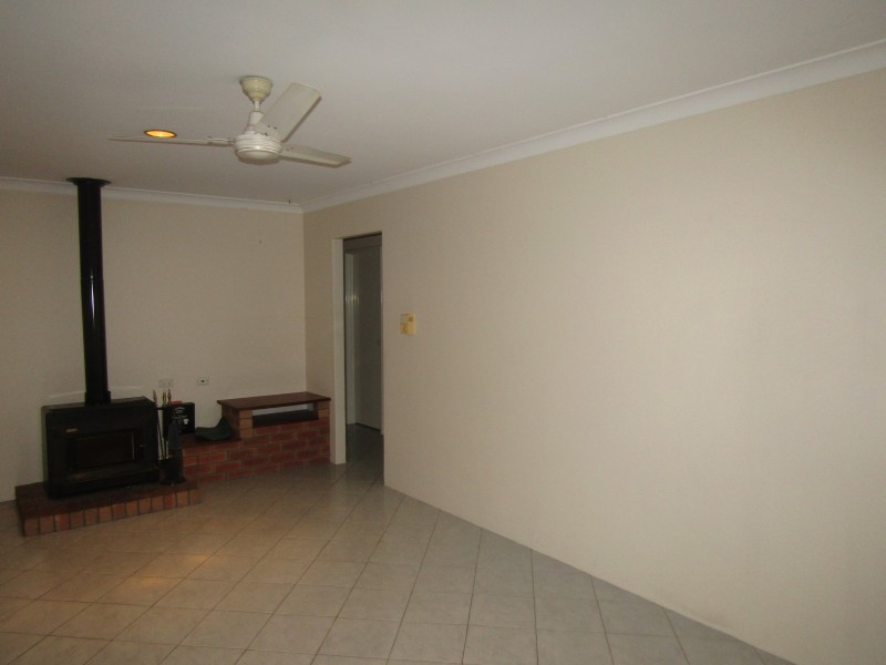 5 Chiverton Place, Beldon WA 6027