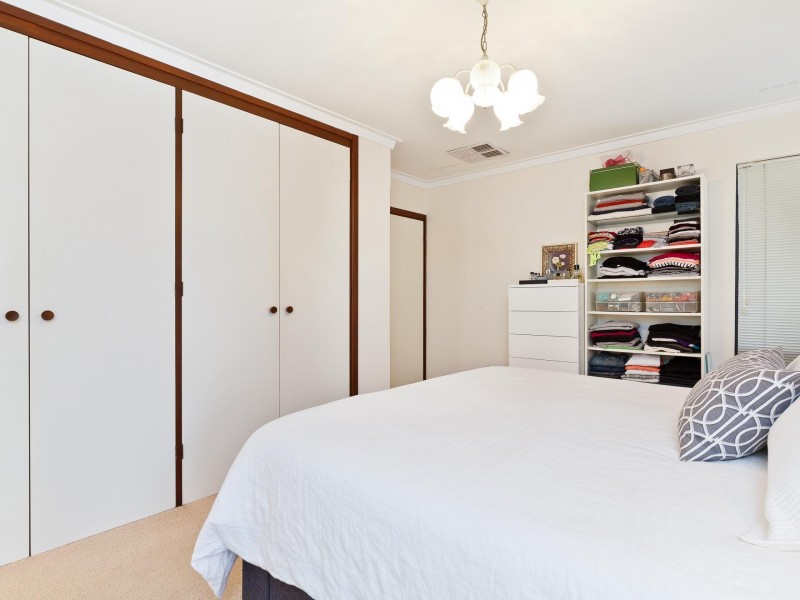 6 Padstow Street, Karrinyup WA 6018