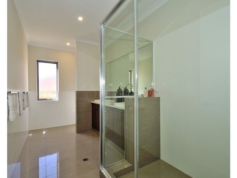 8A Donatti Road, Innaloo WA 6018