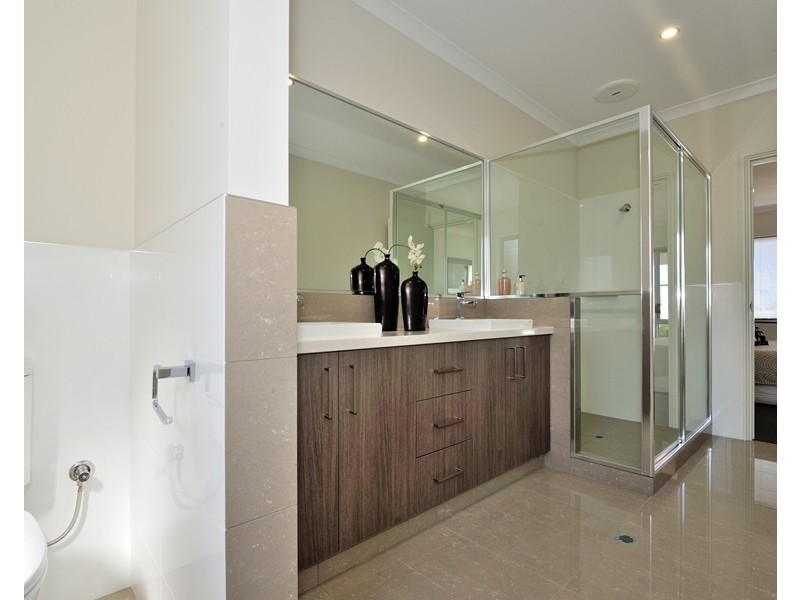 8A Donatti Road, Innaloo WA 6018