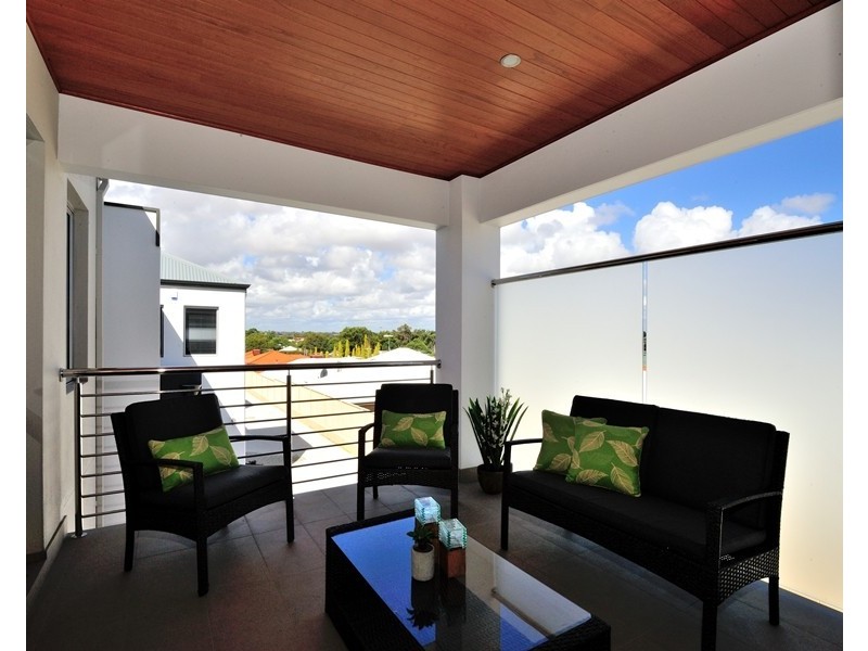 8A Donatti Road, Innaloo WA 6018