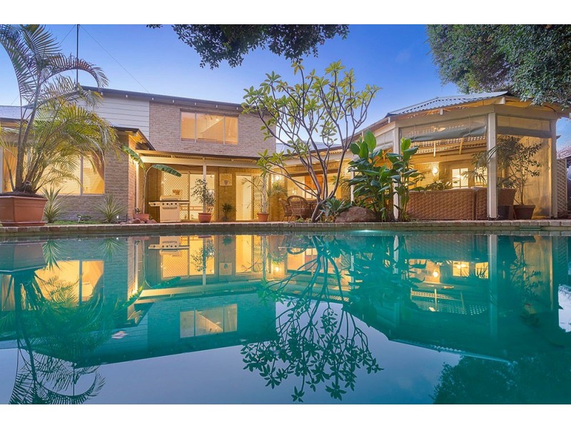 5 Clareville Crescent, Kallaroo WA 6025