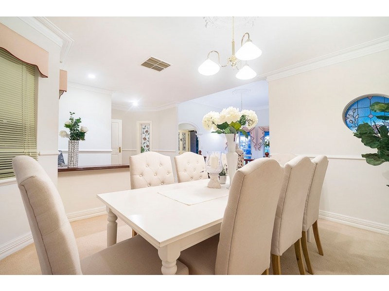 5 Clareville Crescent, Kallaroo WA 6025