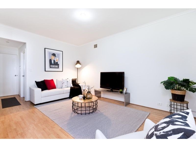 5/10 Leila Street, Cannington WA 6107