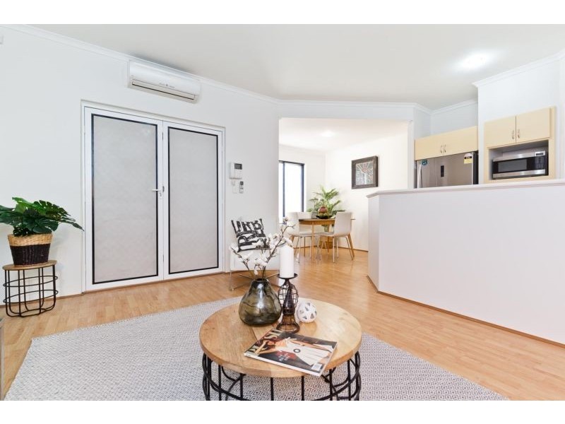 5/10 Leila Street, Cannington WA 6107