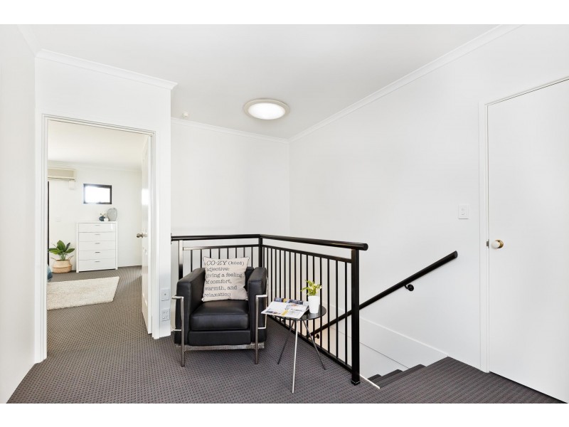 5/10 Leila Street, Cannington WA 6107