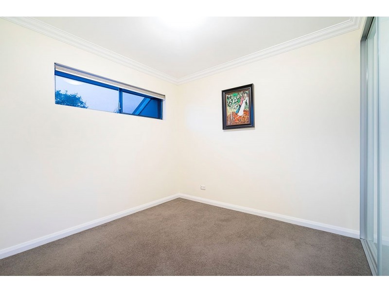 114 Sackville Tce, Doubleview WA 6018