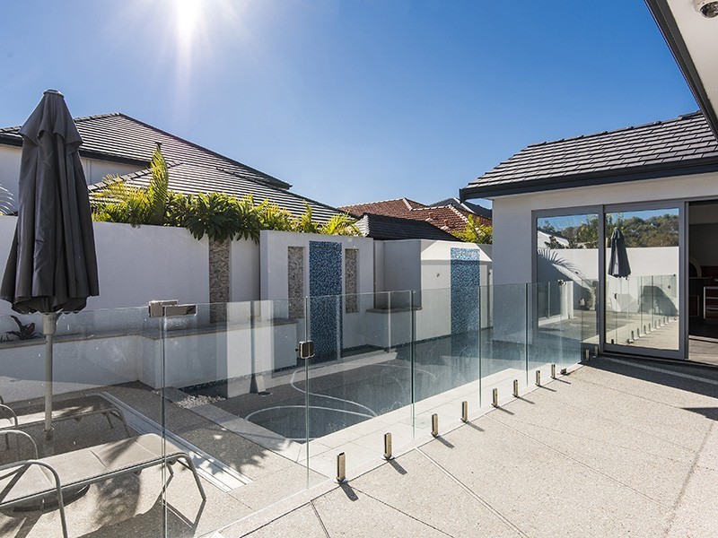 18 Tivoli Drive, Stirling WA 6021