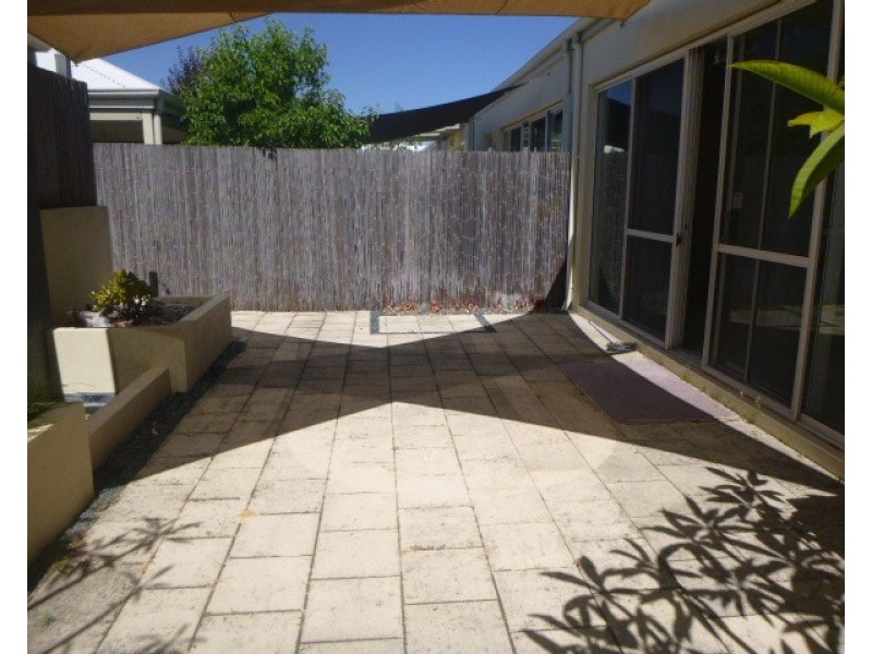 10 Sealey Way, Ellenbrook WA 6069