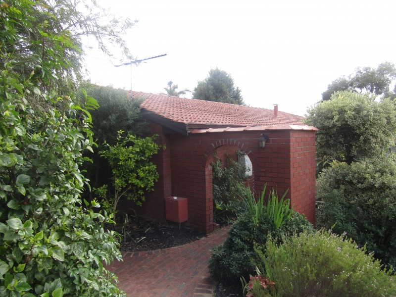 19 Treswell Court, Karrinyup WA 6018