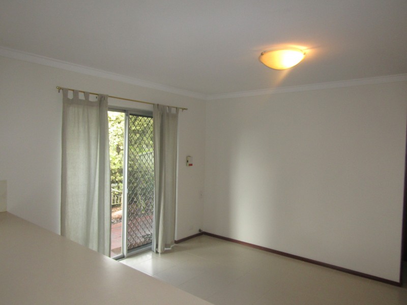 19 Treswell Court, Karrinyup WA 6018