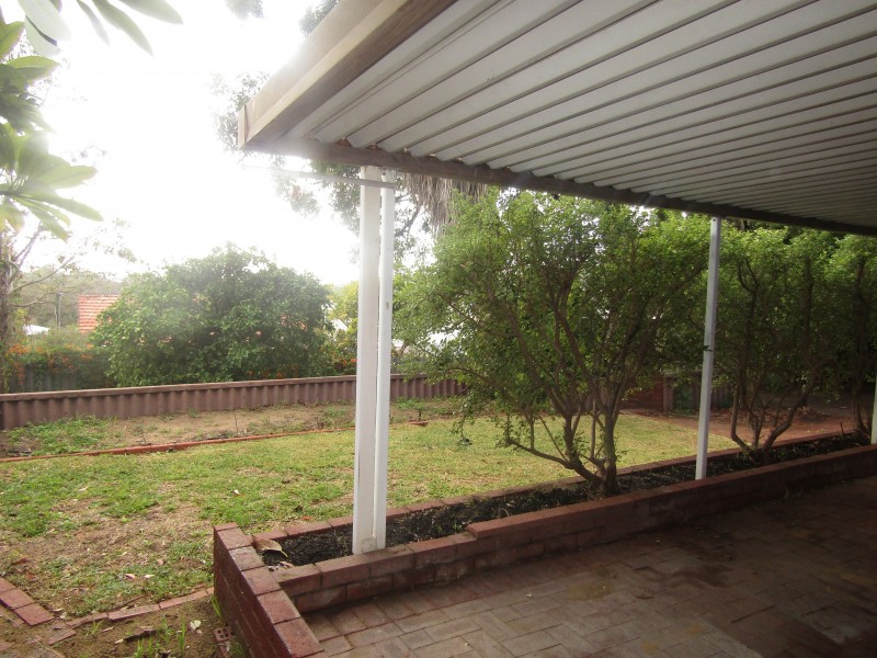 19 Treswell Court, Karrinyup WA 6018