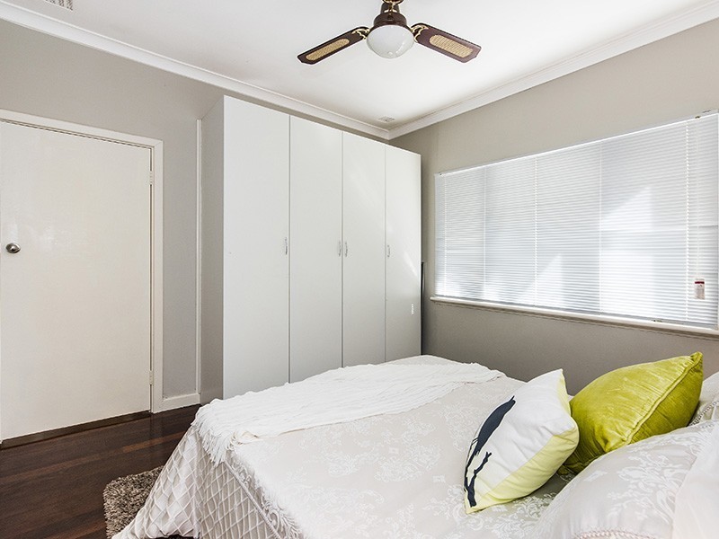 182 Ravenscar Street, Doubleview WA 6018