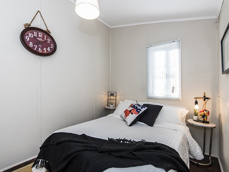 182 Ravenscar Street, Doubleview WA 6018