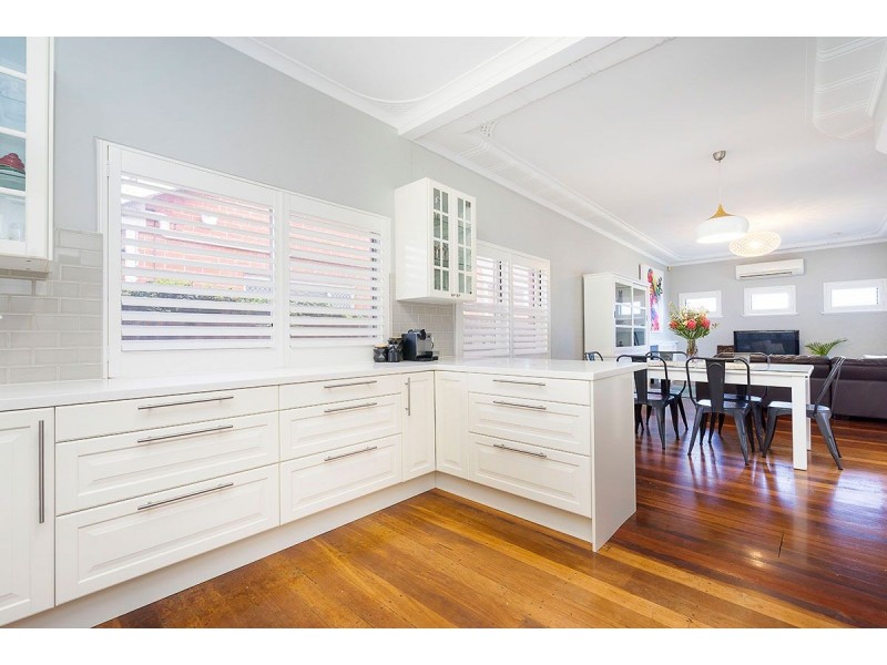 212 St Brigids Terrace, Doubleview WA 6018