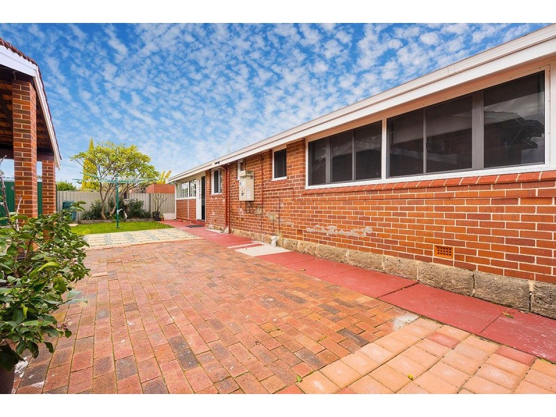 212 St Brigids Terrace, Doubleview WA 6018