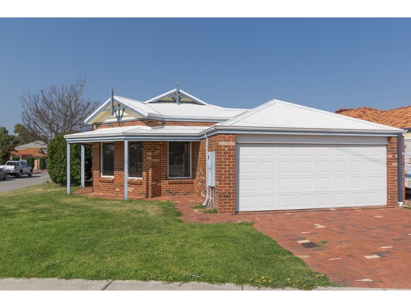 31 Birralee Loop, Innaloo WA 6018