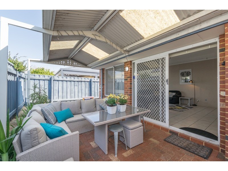 31 Birralee Loop, Innaloo WA 6018