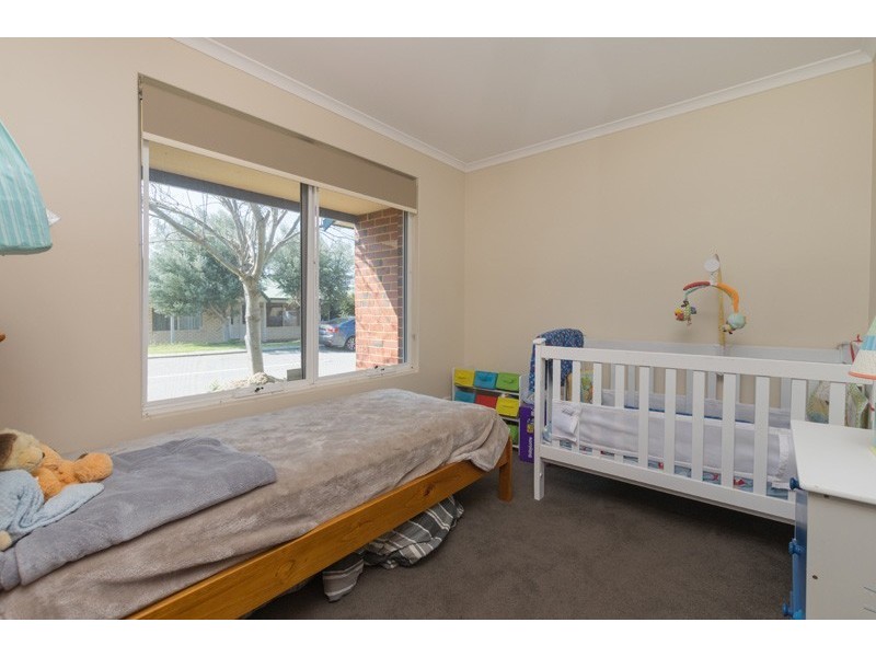 31 Birralee Loop, Innaloo WA 6018