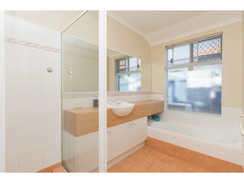 31 Birralee Loop, Innaloo WA 6018