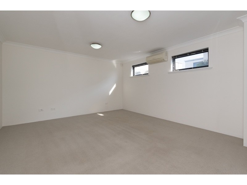 1D Bowra Avenue, Woodlands WA 6018