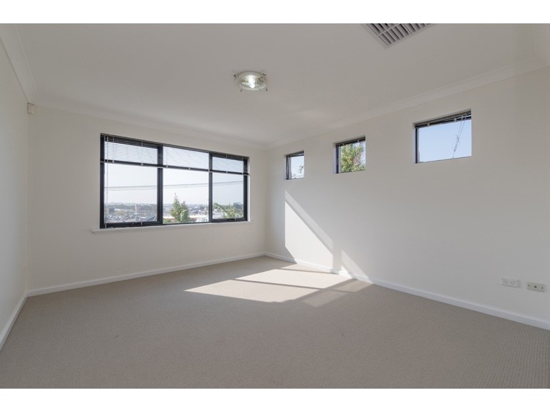 1D Bowra Avenue, Woodlands WA 6018